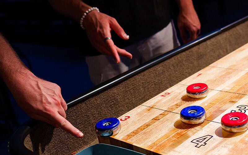 loisirs indoor shuffleboard